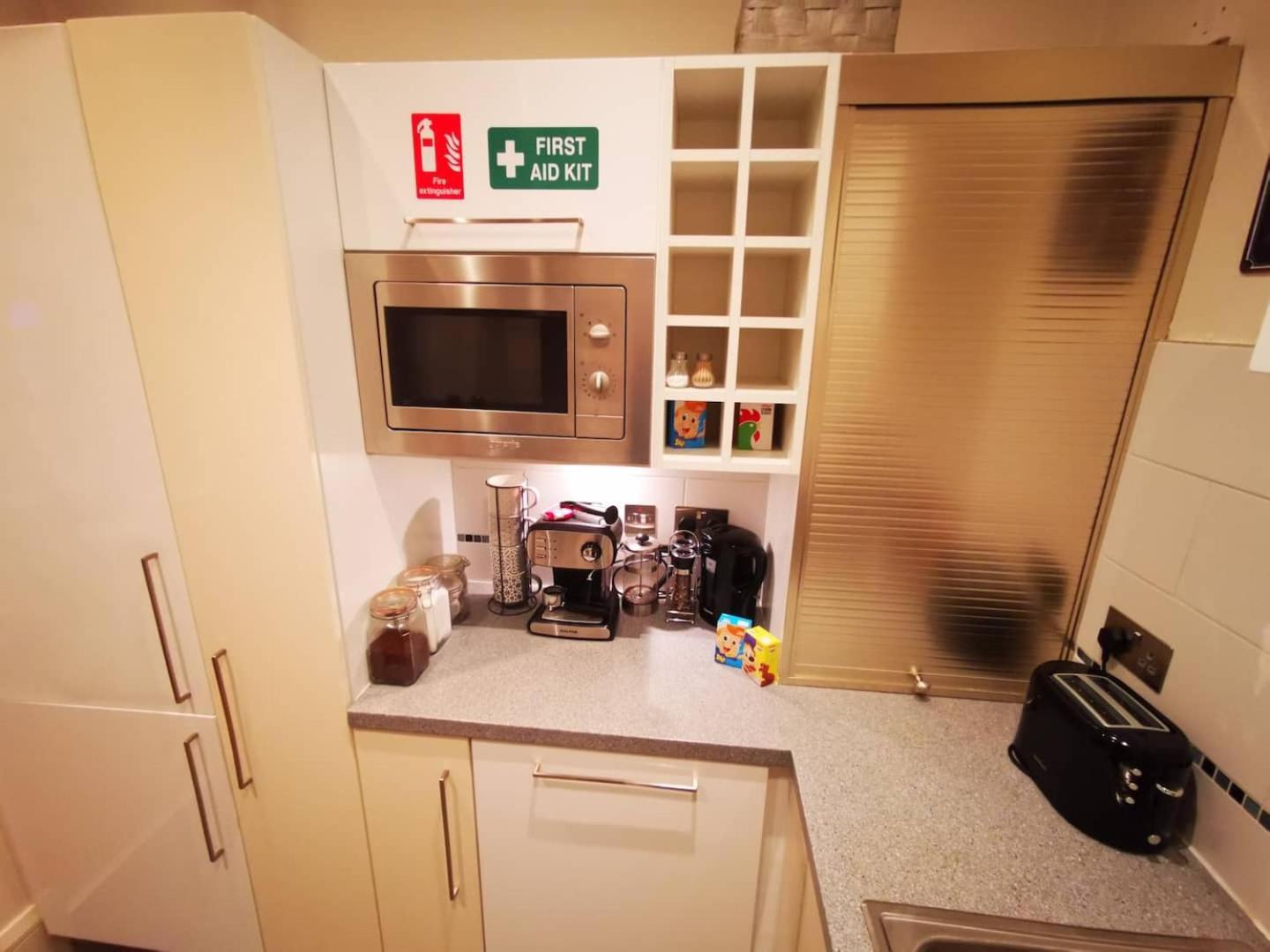 2Br Modern Luxury Loft Apartment Belfast
