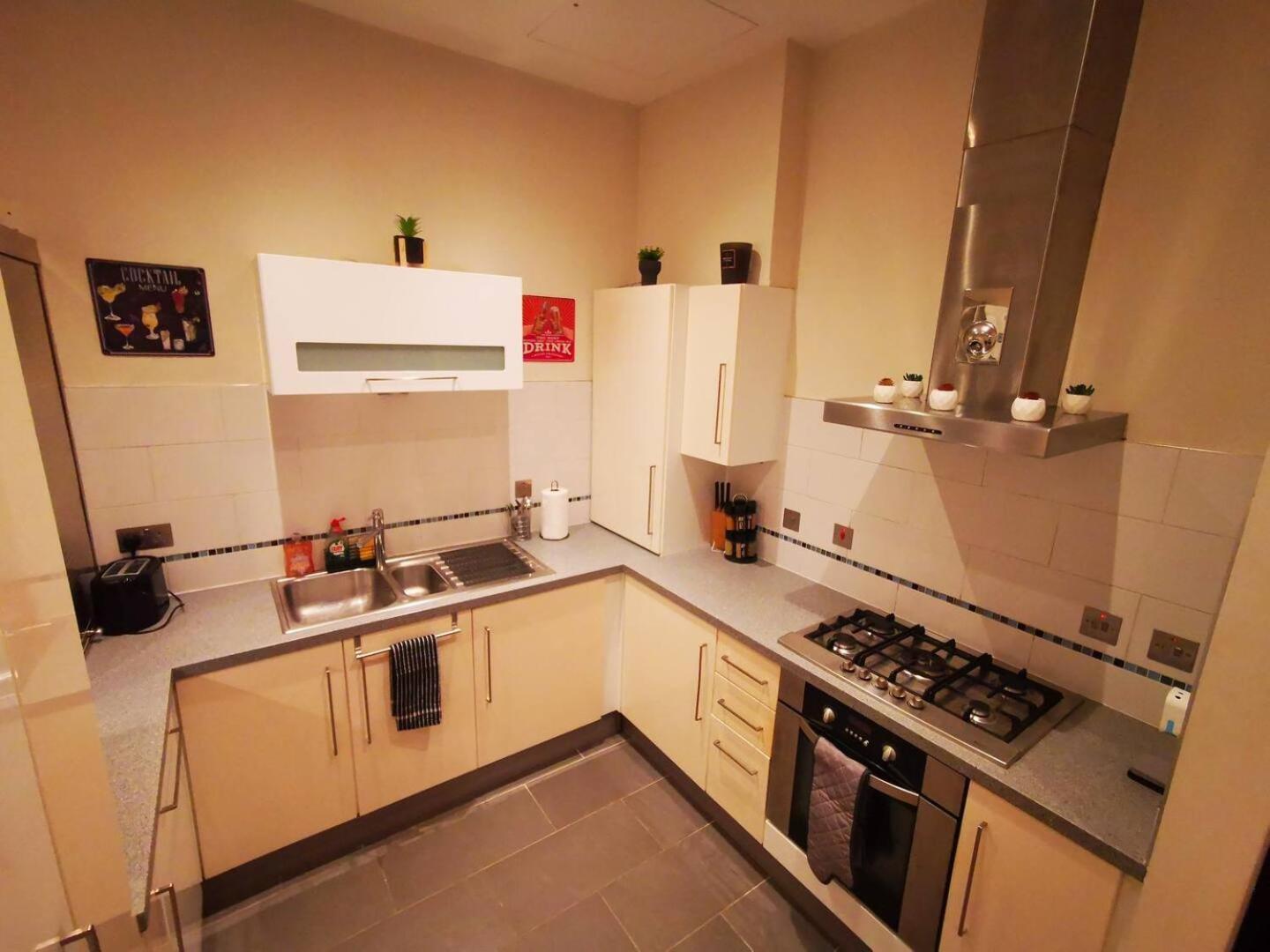 Apartment 2Br Modern Luxury Loft Apartment *